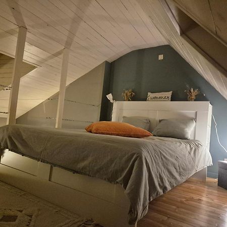 Studio Au Centre De Chimay, Arrivee Autonome 外观 照片