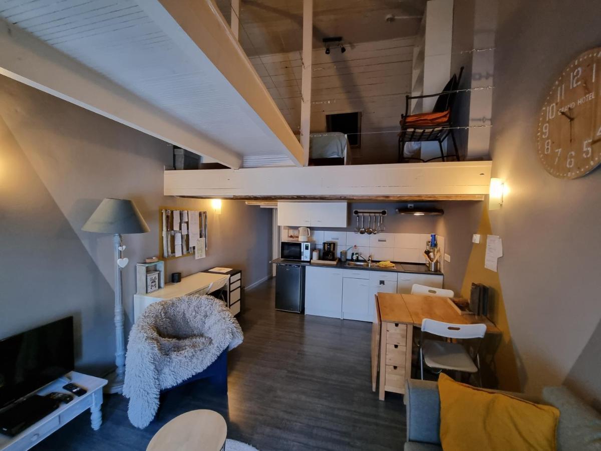 Studio Au Centre De Chimay, Arrivee Autonome 外观 照片