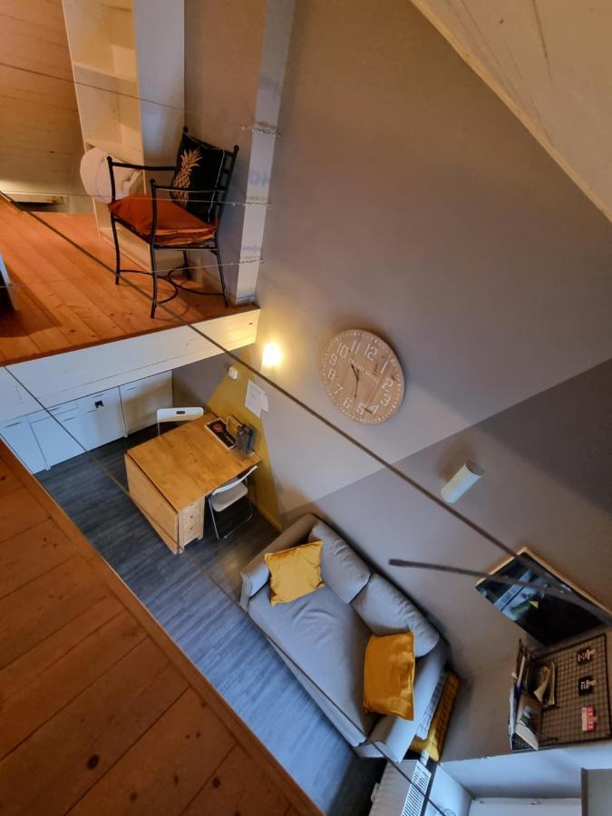 Studio Au Centre De Chimay, Arrivee Autonome 外观 照片